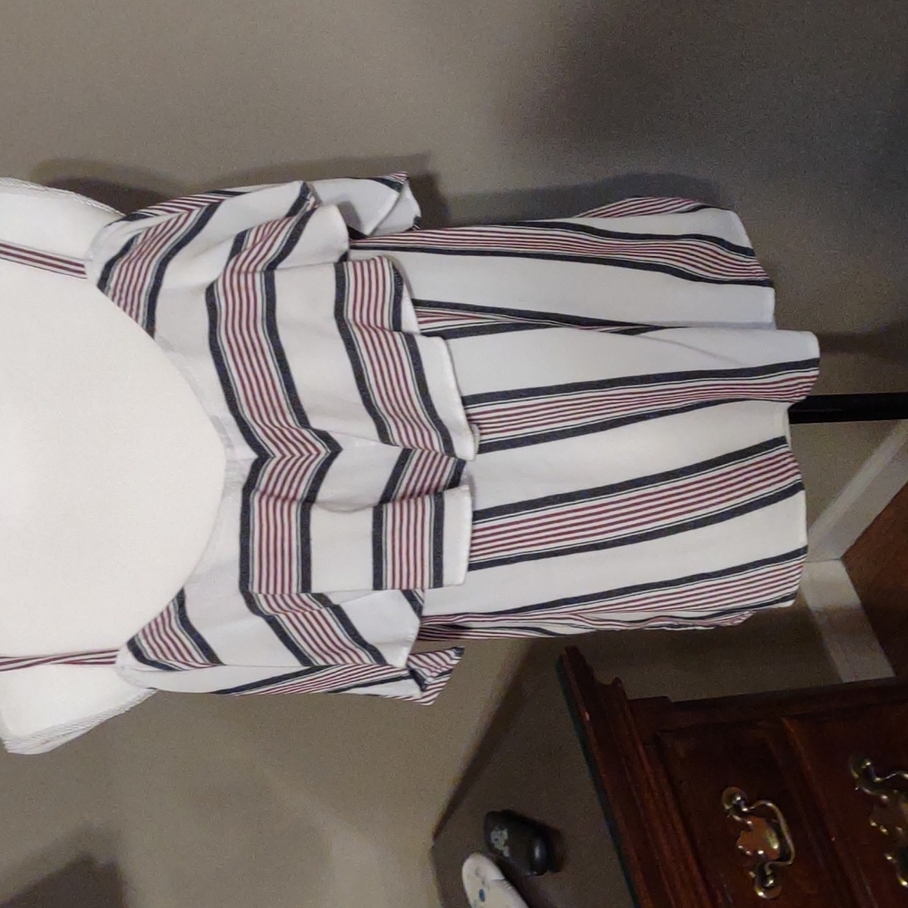 Off shoulder flutter sleeve top